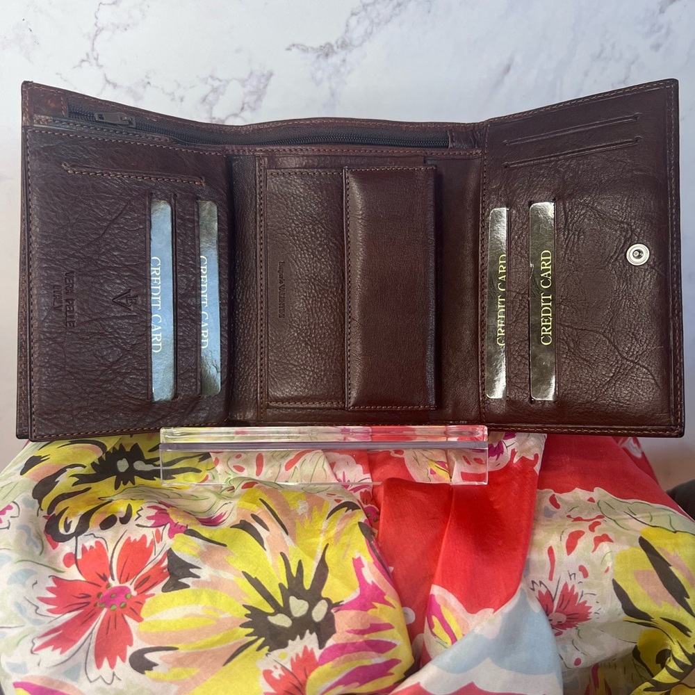 EMPORIO VALENTINI Brown Leather Tri-fold Wallet - Picture 3 of 9